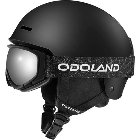 Be Safe While Carving The Slopes With A Best Snowboard Helmet!