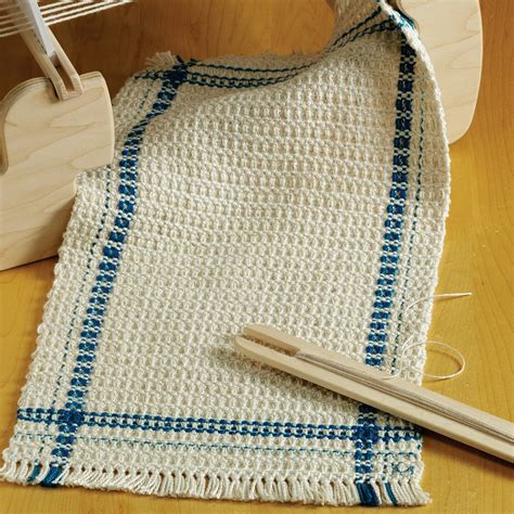 4 Free Woven Table Runner Patterns You'll Love | Handwoven