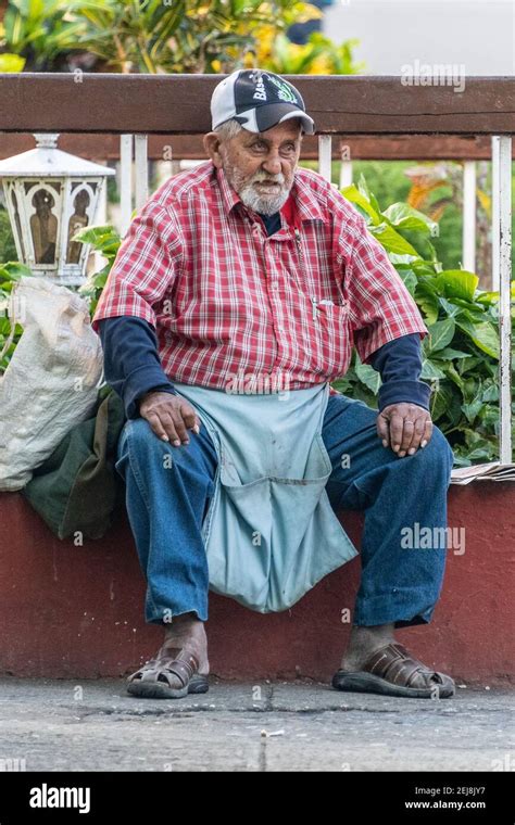 Cuban people lifestyle and culture Stock Photo - Alamy