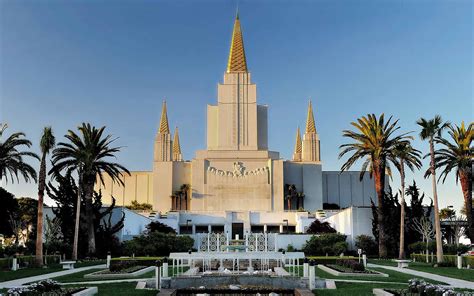 LDS Temple Wallpaper - WallpaperSafari