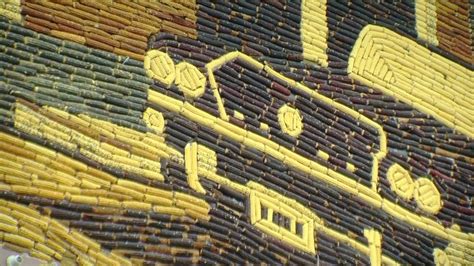 Murals made of corn in South Dakota - CNN Video