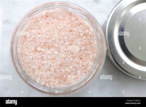 Himalayan salt, crystal salt Stock Photo - Alamy