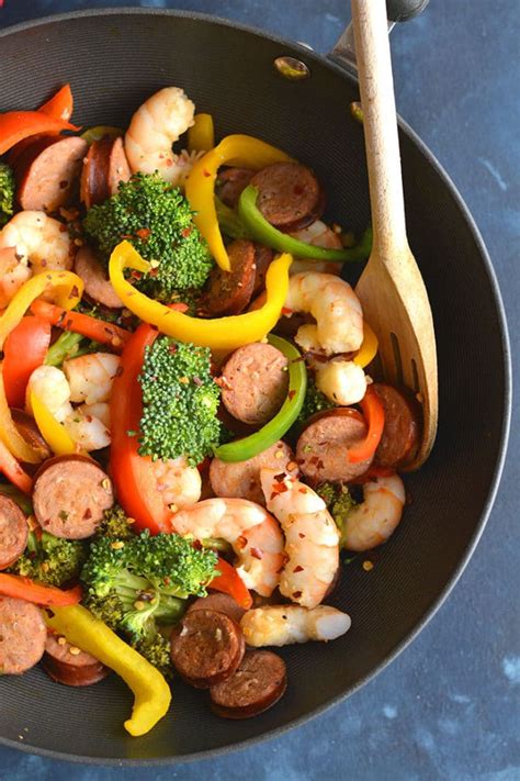 Spicy Shrimp Sausage Stir Fry {Paleo, GF, Low Cal} - Skinny Fitalicious