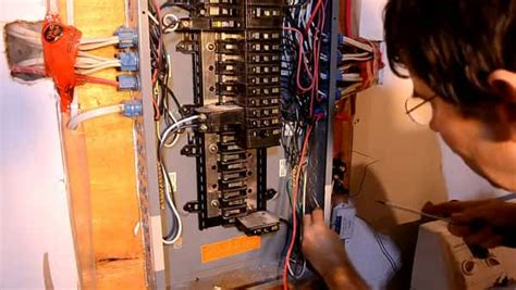 Circuit Breaker Installation in Tampa, Fl