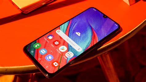 Samsung Galaxy A40 specs, faq, comparisons