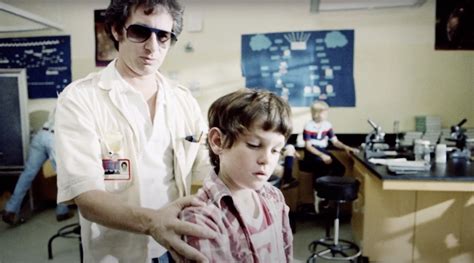 40 YEARS OF E.T. Clip Offers a Special Behind the Scenes Look at Steven ...