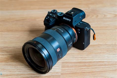 7 Best Lenses for Sony a7III (Budget to Premium)