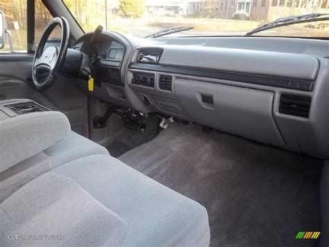 Ford F350 Interior - chefjenylee