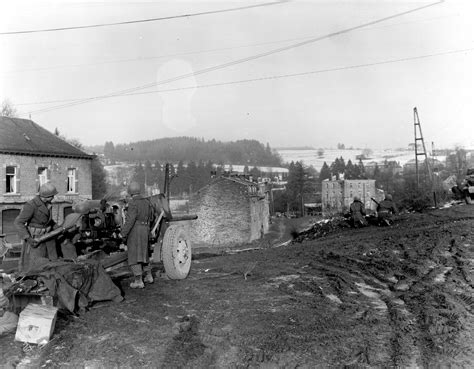 File:US 7th Armored Division, Vielsalm, Belgium 12.23.1944.jpg ...