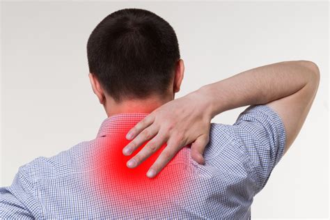 What Causes Upper Back Pain? | Saber Healthcare