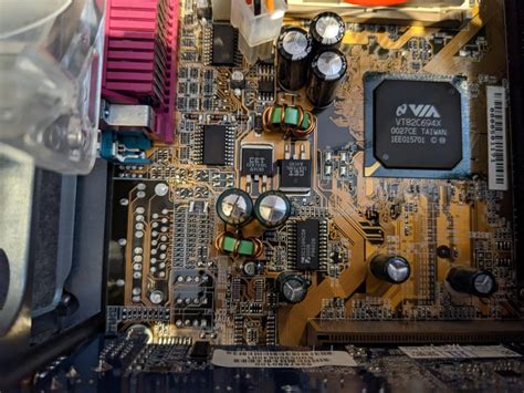 Adventures with a “working” Pentium III Motherboard : r/hardware