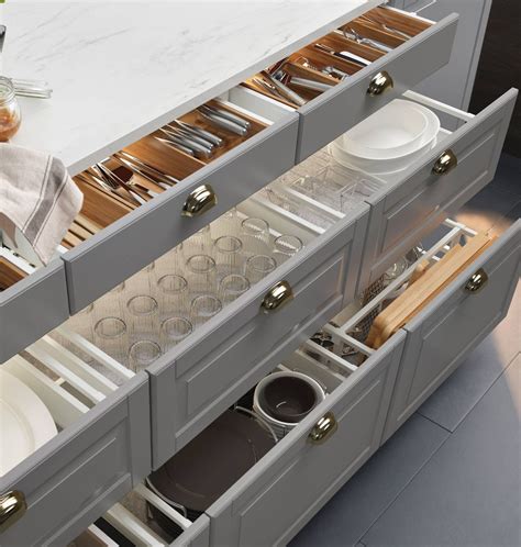 How to Organize Your Kitchen Cabinet Drawers This Weekend