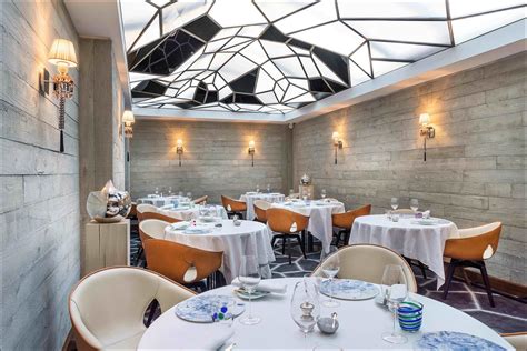 15 Supremely Stylish Restaurants in Paris | Architectural Digest