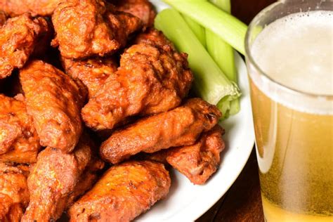 A Brief History of Buffalo Wings - Luisa's Pizzeria