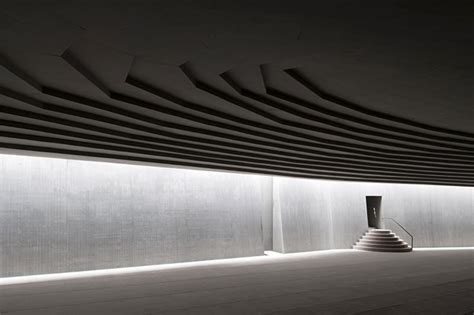 Gallery of Light Matters: Creating Walls of Light - 2