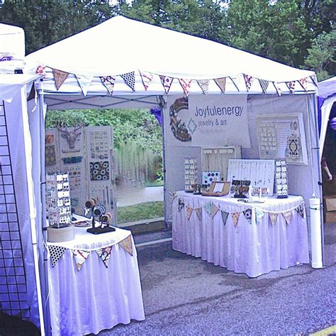 Mesa de feria artesanal y exhibidores de stand