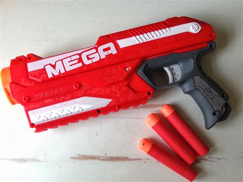 REVIEW: Nerf Mega Magnus | The Test Pit