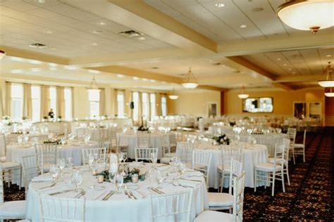 Golden Valley Country Club | Reception Venues - The Knot