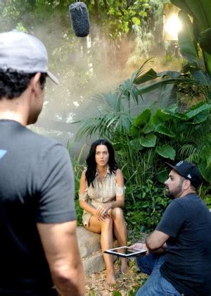 Katy Perry – Roar Music Video (Behind The Scenes Promo Pics) – GotCeleb