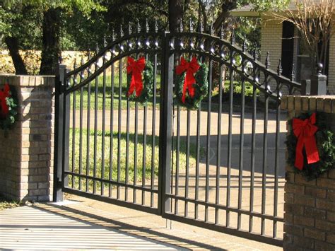 Residential Steel Fence Designs - Steel Fencing ManufacturersSteel ...