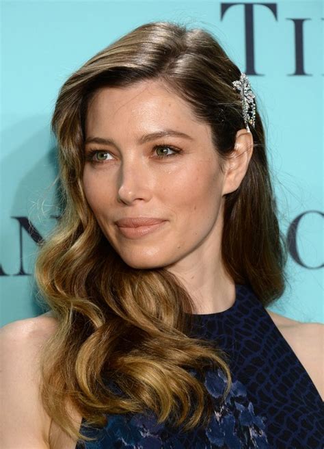 22 Jessica Biel Hairstyles - Pretty Designs