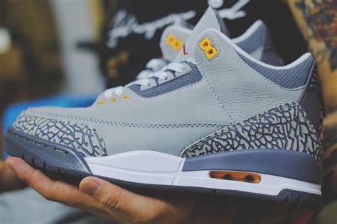 DETAILED LOOKS AT THE AIR JORDAN 3 COOL GREY | DailySole