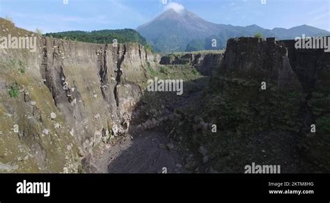 Gunung merapi volcano Stock Videos & Footage - HD and 4K Video Clips ...