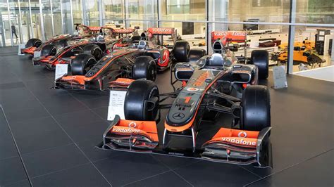 Inside the McLaren Technology Centre - Drive