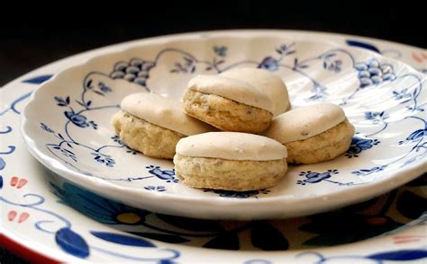 anise drop german christmas cookies