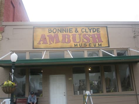 Bonnie and Clyde History: R.I.P. Bonnie & Clyde Ambush Museum-- And ...