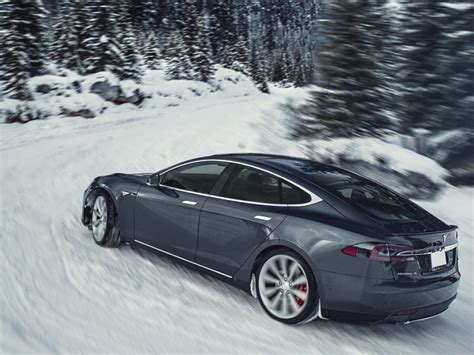 2025 Tesla Model S: 190 Exterior Photos | U.S. News