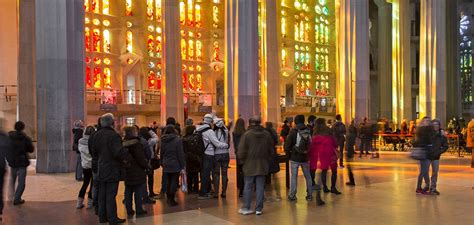 The Sagrada Família’s stained-glass windows: captivating light - Blog ...