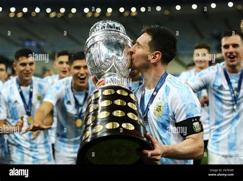 Messi copa america trophy 2021 hi-res stock photography and images - Alamy