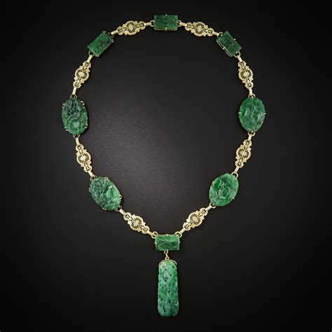 Vintage Natural Carved Jade Necklace