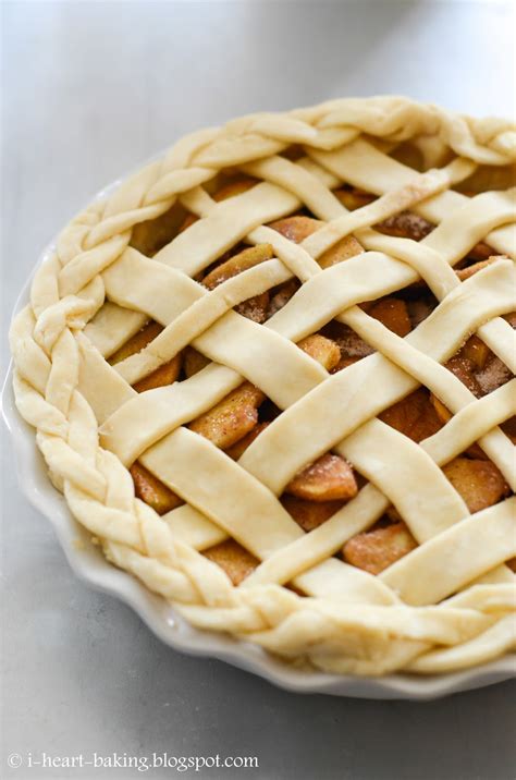 i heart baking!: lattice apple pie with braided crust