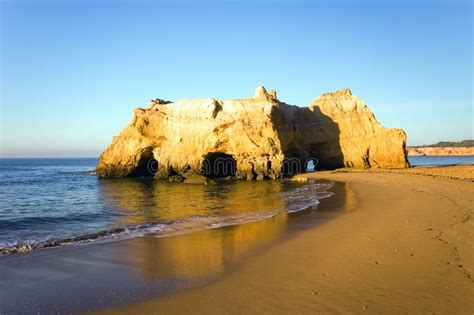 Portugal algarve coastline stock photo. Image of coastline - 3657752