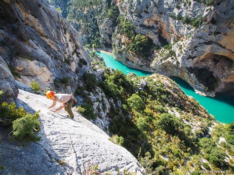 Climbing in les Gorges du Verdon. Rock Climbing trip. IFMGA leader