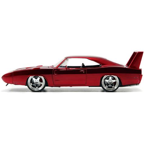 Jada Toys Fast & Furious 1: 24 Dom's Dodge Charger Daytona Die-Cast To ...