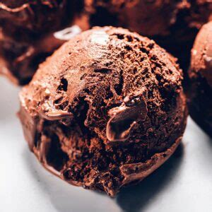 Authentic Italian Chocolate Gelato Recipe - Cooking Frog