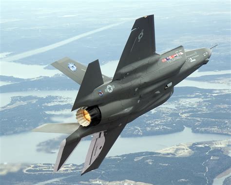 Jet Airlines: F-35 Lightning II fighter jet