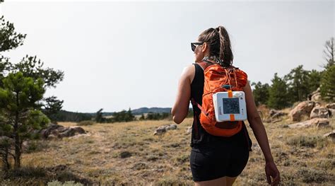 Choosing Solar Chargers for Backpacking | REI Expert Advice