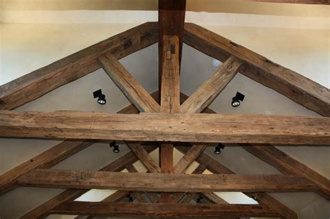 Rustic-Reclaimed-Ceiling-Beams-from-Superior-Hardwoods – Superior Hardwoods