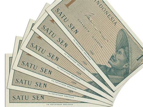 Indonesian Banknotes Stock Photos, Images and Backgrounds for Free Download