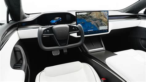 2022 Tesla Model S Plaid Interior Review: What You Want to Know