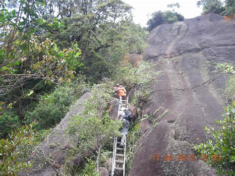 Forever Young: Gunung Ledang, Johor. 11Apr2012