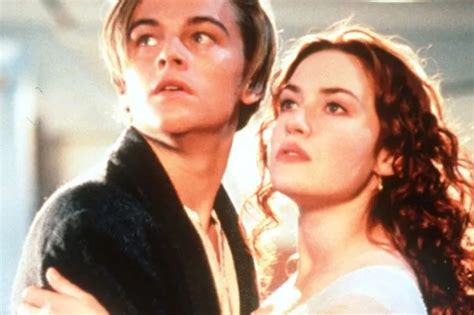 Leonardo Dicaprio Titanic Kissing