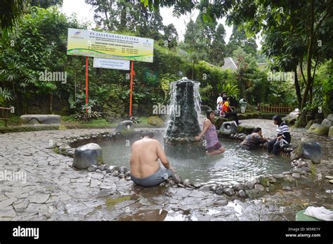 Hot springs ciater indonesia hi-res stock photography and images - Alamy