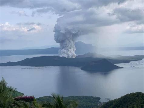 Alert level 3 raised as Taal Volcano makes phreatic eruption. What does ...