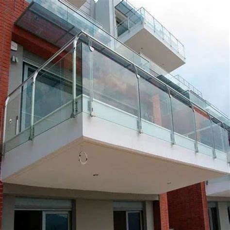 Transparent Balcony Tempered Glass Railing at ₹ 140/square feet in ...