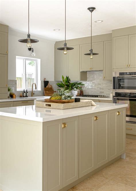 5 Kitchen Island Storage Ideas That Maximize Every Inch - SemiStories